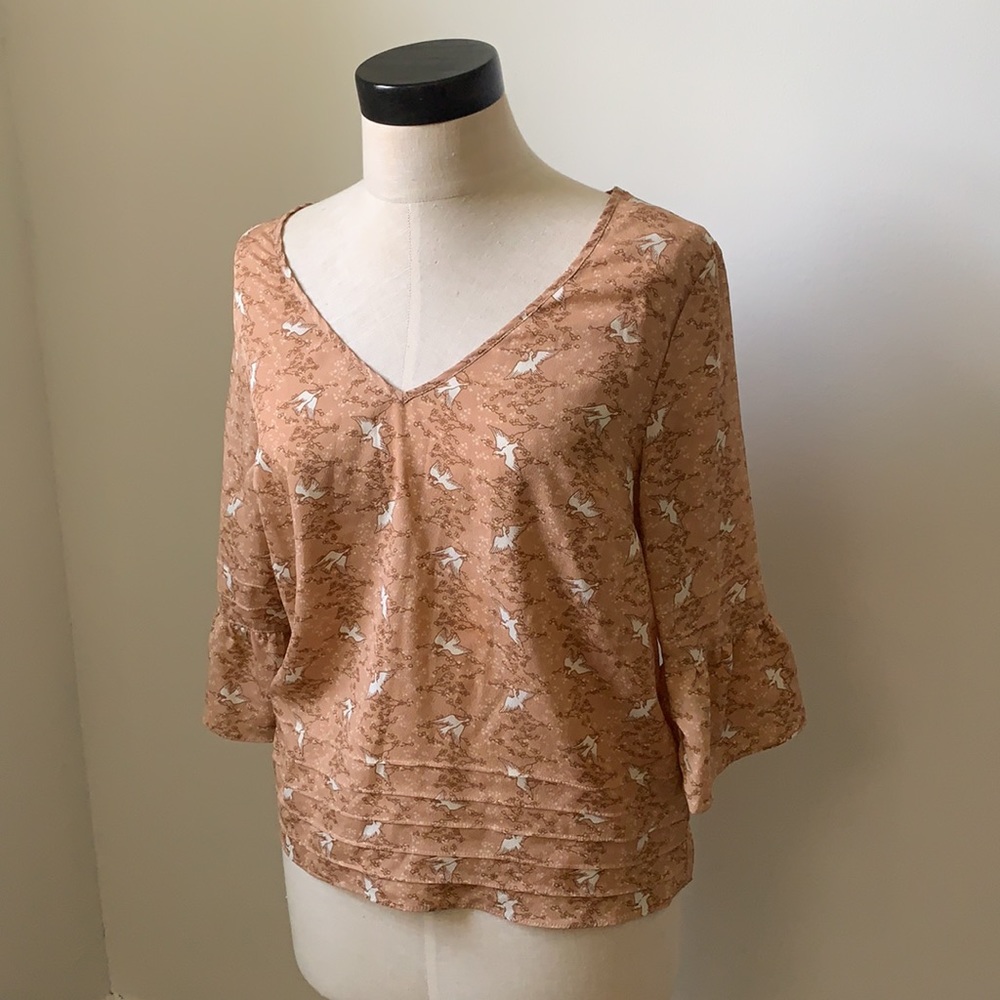 Dove top from urban outfitters